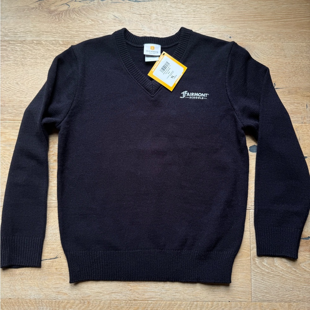 Fairmont Uniform sweater Sz YL NWT price firm!!